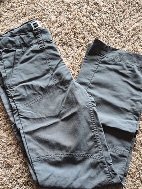 MEC Youth Gray Cargo Pants
